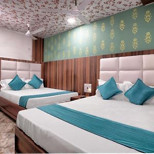Hotel Tip Top Residency